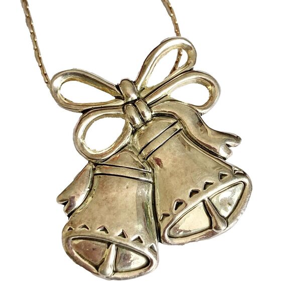 Vintage Christmas Bells Necklace Brooch Pin Pendant 24" Silver Plated Estate MJ - Picture 1 of 11